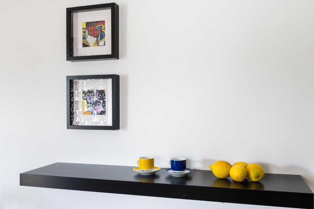 Athenian Stylish 2 Bdrm Apartment Exterior photo